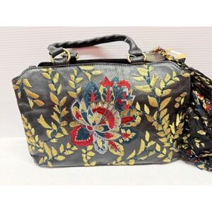 ☀️CCO SALE☀️ Patricia Nash Black Satchel with Gold Floral Embroidery